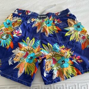 Vilebrequin men’s almost new swim trunks in excellent condition.